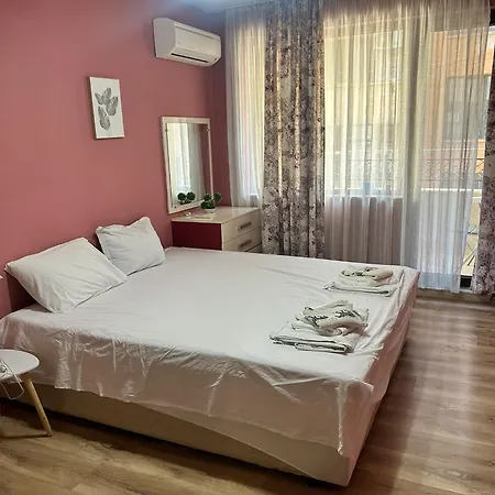 Апартаменты Great Бургас